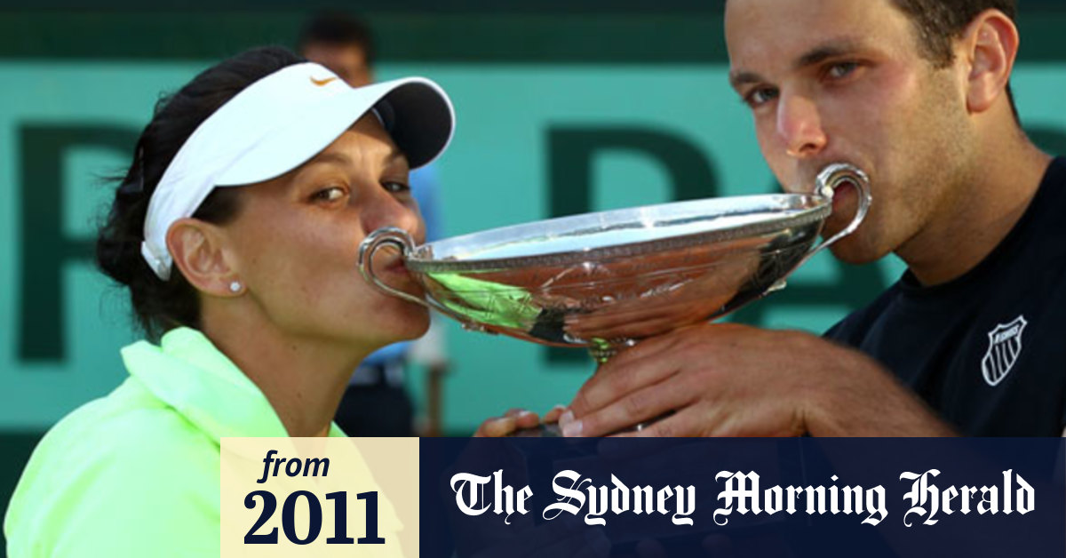 Dellacqua wins French Open mixed doubles title